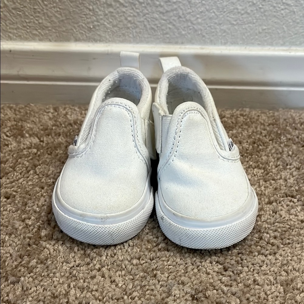 Vans White Kids Slip-On Shoes Size 4